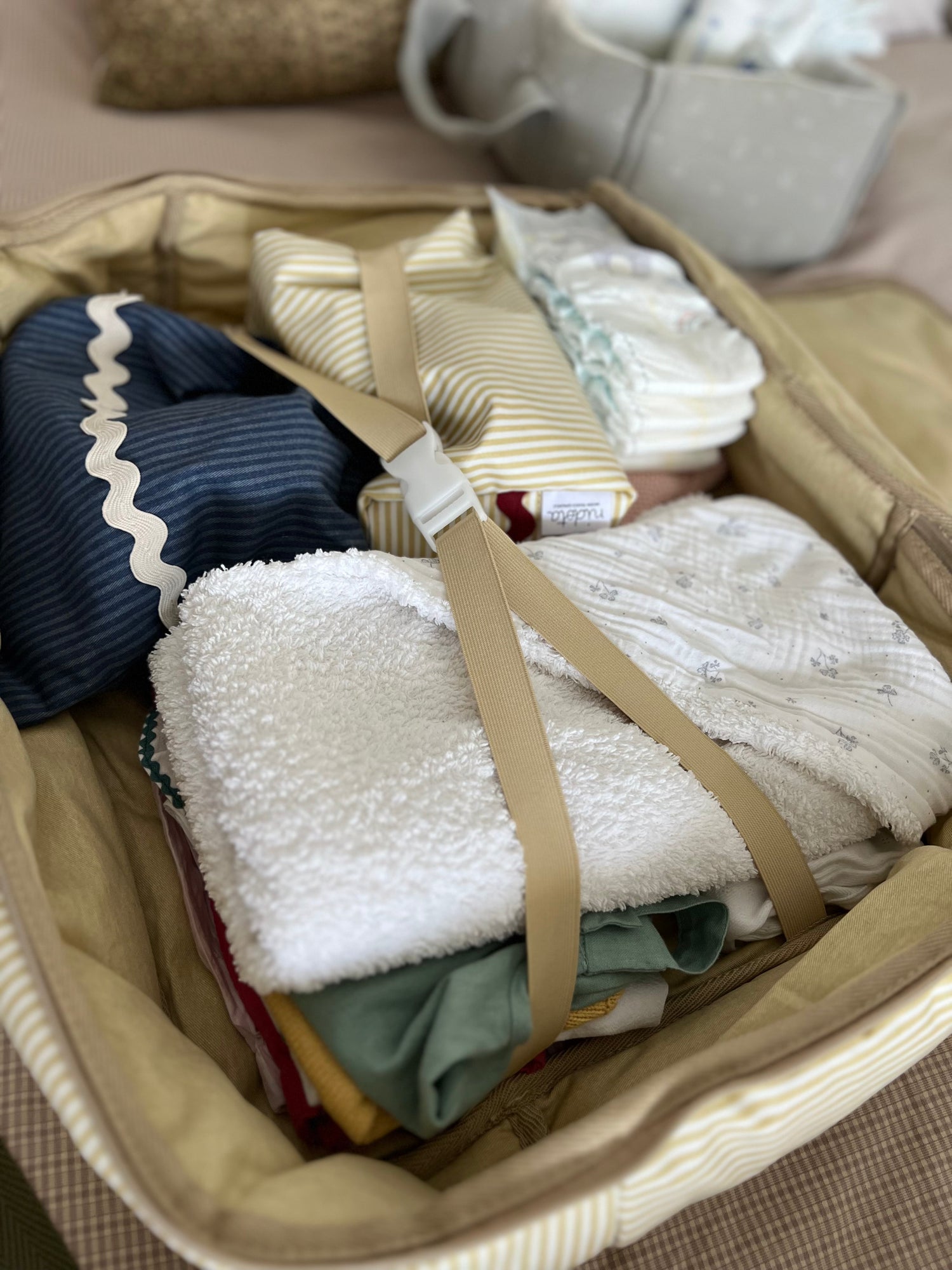 What to pack in your hospital bag – Complete and practical checklist