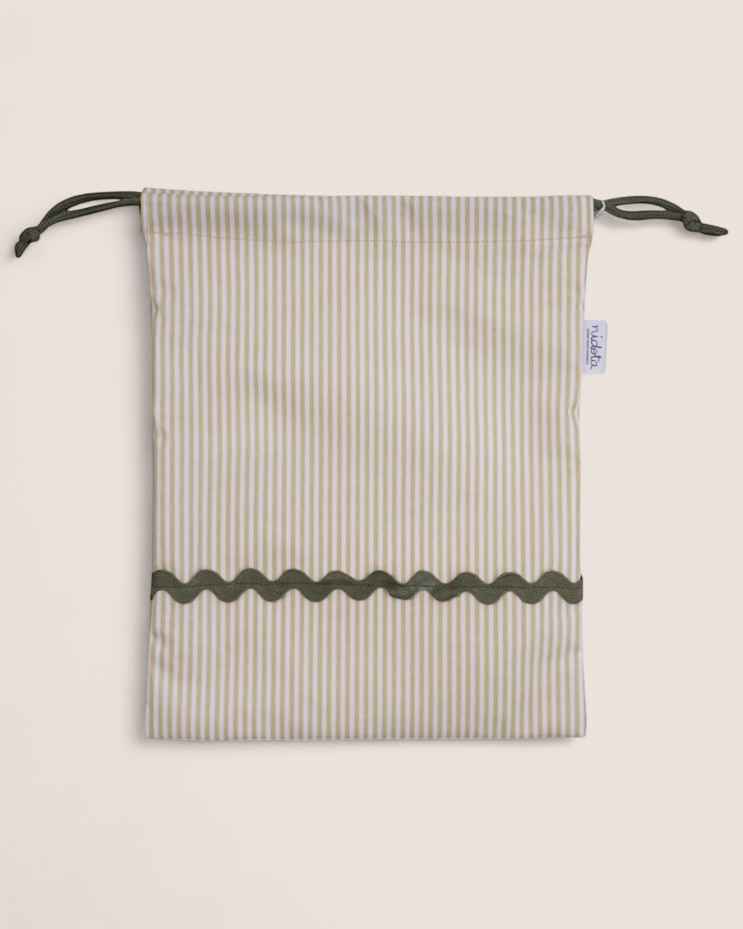 Classique Olive Waterproof Pouch Nidota